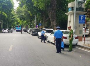 Hà Nội: Xử phạt hơn 7.700 trường hợp vi phạm trật tự an toàn giao thông