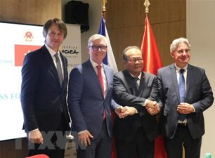 Doanh nghiệp Việt Nam và Séc chia sẻ kinh nghiệm, tăng cường hợp tác