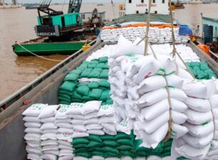 “Thời tới”, xuất khẩu gạo lấy đà tăng tốc