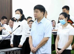 Cựu Chủ tịch Hà Nội Nguyễn Đức Chung bị đề nghị từ 2 đến 3 năm tù