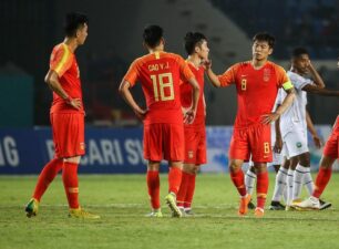 Thể thao Trung Quốc thống trị ASIAD, nhưng vẫn mơ HCV bóng đá