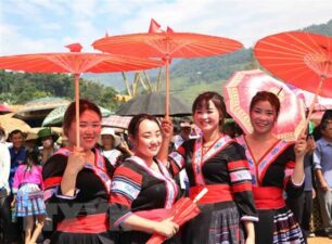 Phát huy bản sắc văn hóa các dân tộc để phát triển du lịch Lai Châu