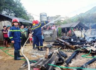 Lào Cai: Cháy nhà dân, một cháu nhỏ tử vong khi đang ngủ