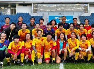 Tin thể thao sáng 26/10: Sao bóng chuyền nữ Việt Nam sắp lập kì tích khó tin, CLB Hải Phòng được thưởng nóng