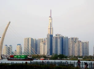 Vốn ngoại tiếp tục đổ vào thị trường bất động sản Việt Nam giai đoạn 2024-2026