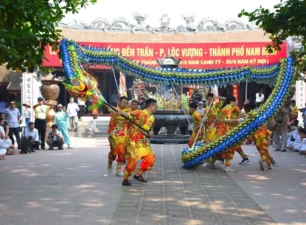 5 tour du lịch khám phá các điểm đến và ẩm thực đặc sắc của Nam Định