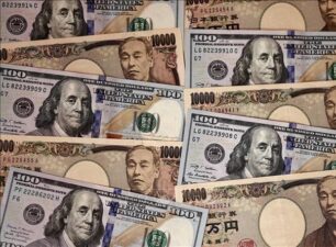Dự đoán BoJ thay đổi chính sách lãi suất đẩy giá đồng yen tăng mạnh