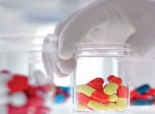 Ấn Độ yêu cầu các công ty dược phẩm đáp ứng tiêu chuẩn sản xuất mới