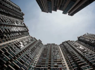 Trung Quốc vực thị trường bất động sản để ngăn chặn khủng hoảng tài chính