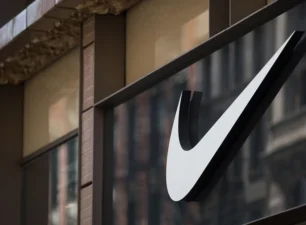 Mỹ: Nike cắt giảm hơn 1.600 việc làm, dự kiến tiết kiệm 400-450 triệu USD