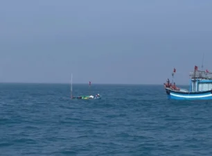 Kịp thời cứu hộ ngư dân Phú Yên gặp nạn khi đang khai thác hải sản trên biển
