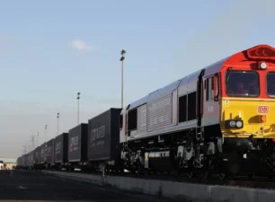 Căng thẳng Biển Đỏ thúc đẩy nhu cầu vận chuyển bằng đường sắt qua Nga