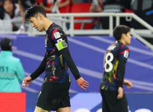 Tin thể thao sáng 2/3: Thùy Linh tạo địa chấn ở giải Đức mở rộng, FC Hà Nội chia tay thủ môn