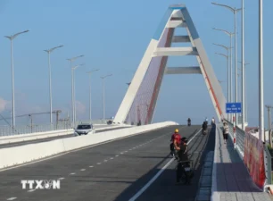 Cần Thơ: Chính thức thông xe cầu Trần Hoàng Na nối quận Ninh Kiều và Cái Răng