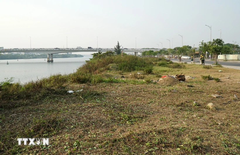Đà Nẵng nâng cấp, cải tạo cảnh quan tuyến đường ven sông Hàn