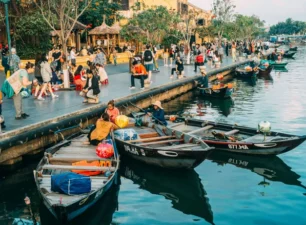 Nghịch lý du lịch Việt: Tổng khách tăng nhưng doanh nghiệp vẫn “đói” khách