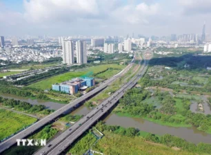 Đồng Nai kiến nghị mở rộng cao tốc TP Hồ Chí Minh-Long Thành lên 10 làn xe