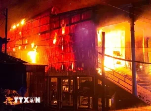 Cà Mau: Liên tiếp xảy ra hai vụ cháy nhà dân lúc rạng sáng tại xã Đất Mũi